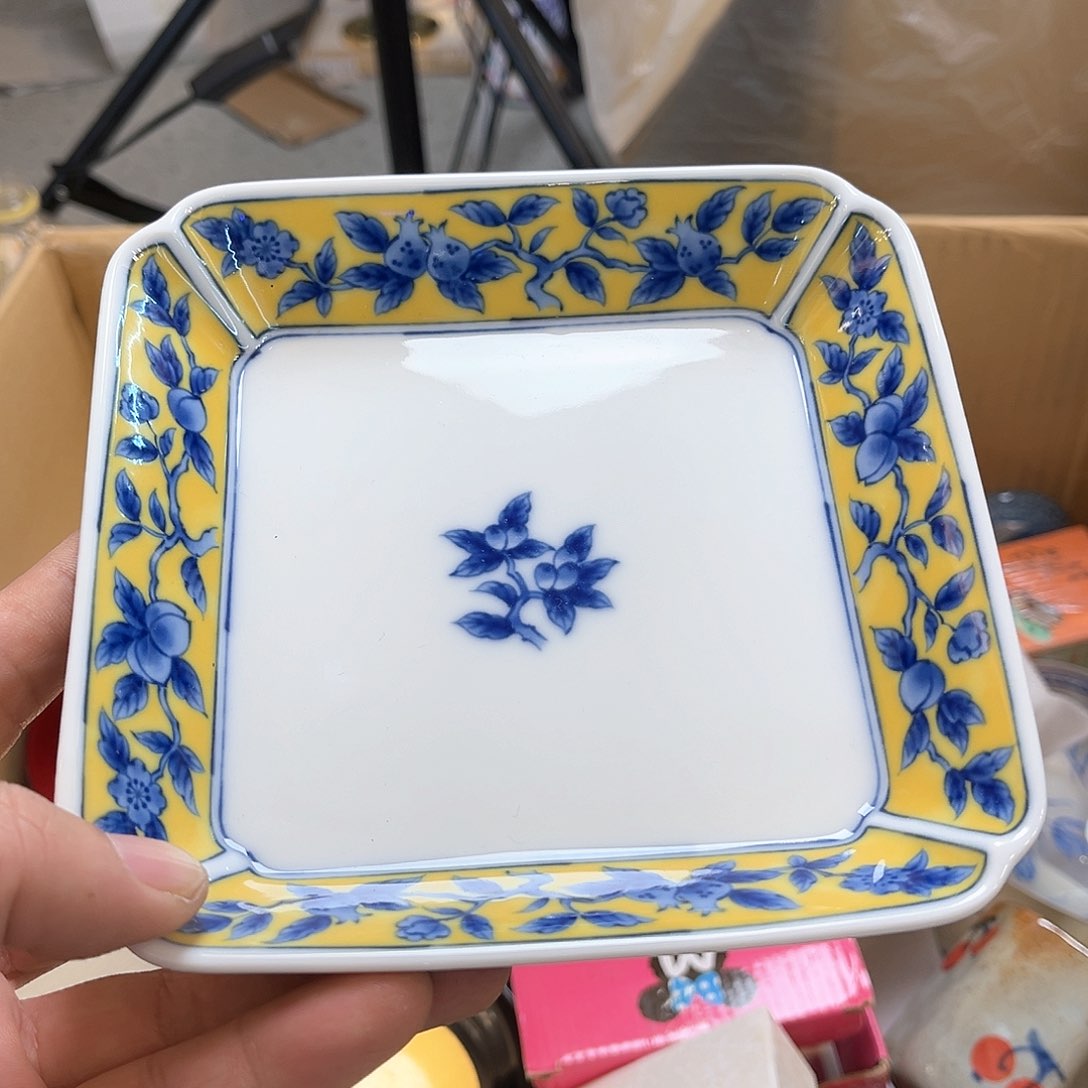 盖碗在家待一段吧好累哦你早点回家哈