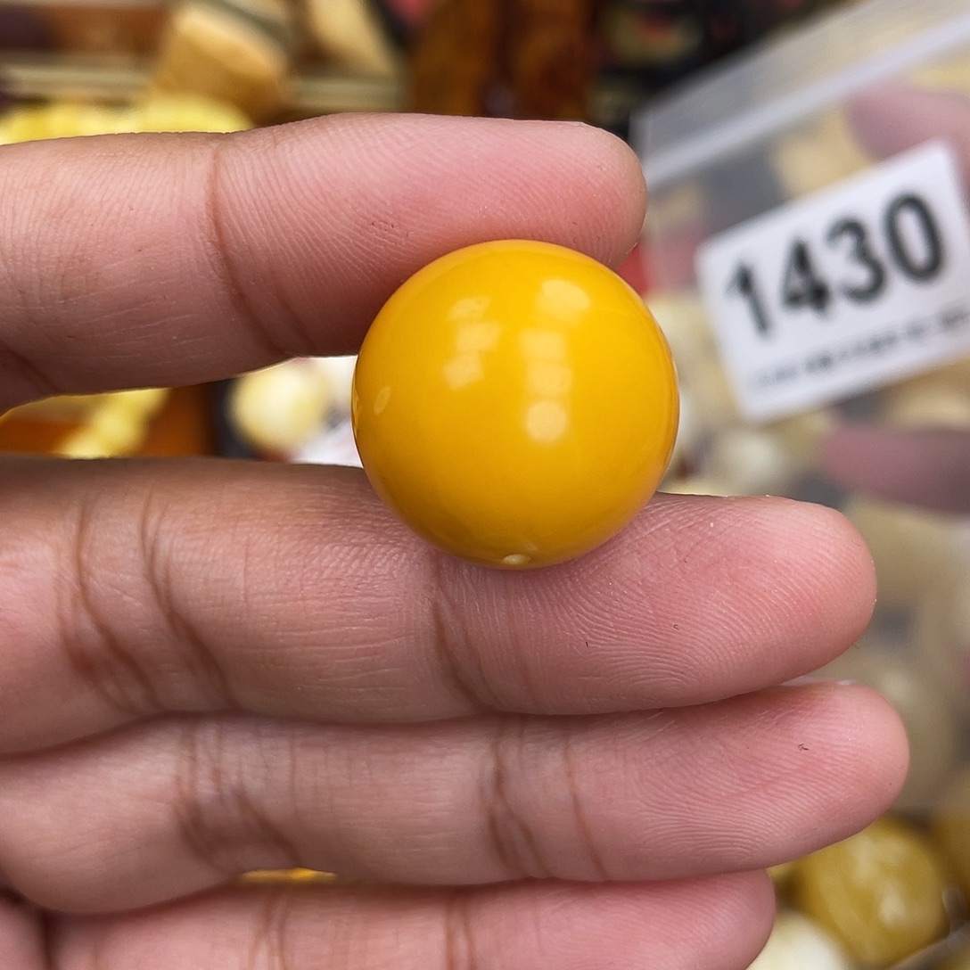 蜜蜡未镶嵌珠宝奇石20