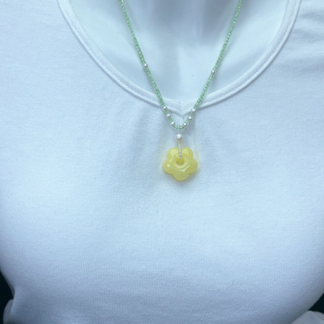 琥珀裸石未镶嵌蜜蜡