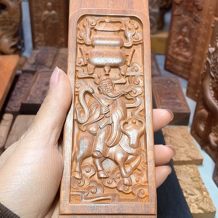 非洲紫檀（红花梨）金****园犀牛角紫檀木朝板