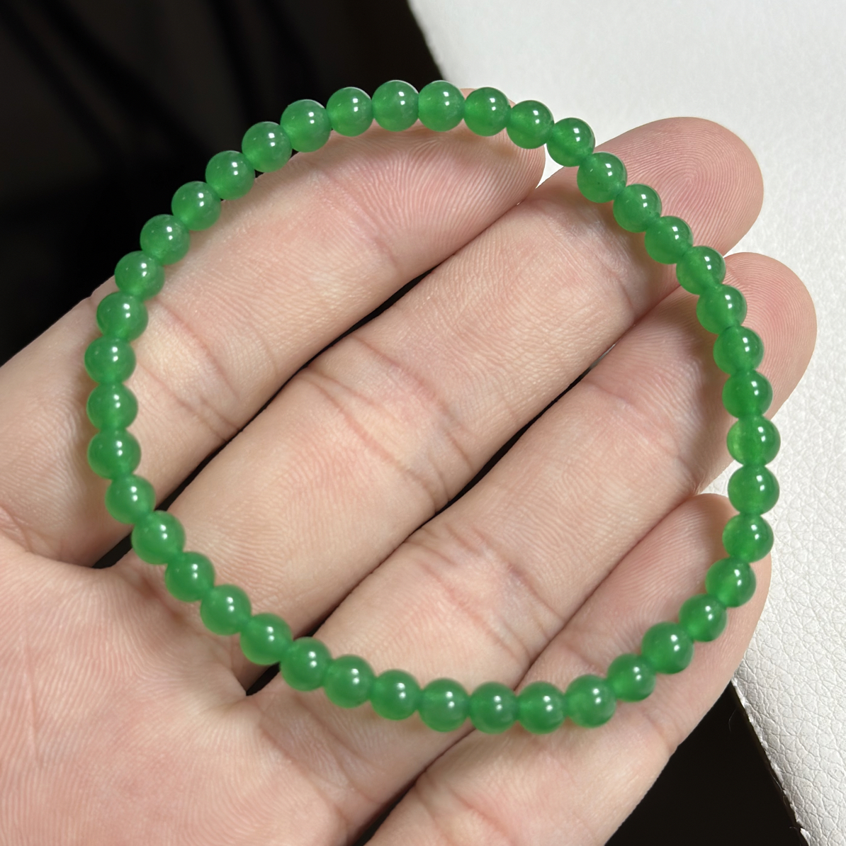 卡4缅料果绿圆珠手串-多样性发一串