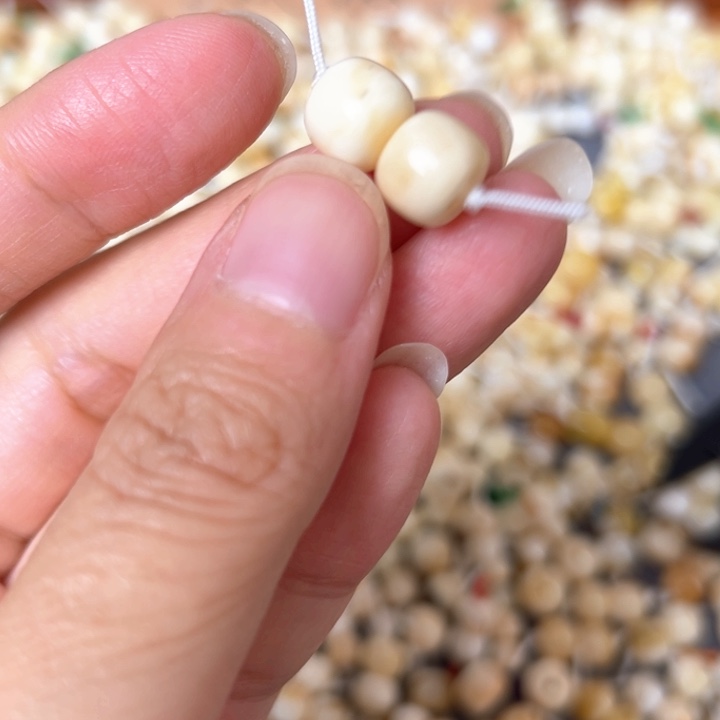 裸石蜜蜡未镶嵌9mm一对