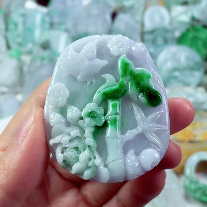 翡翠未镶嵌吊坠(不含链)