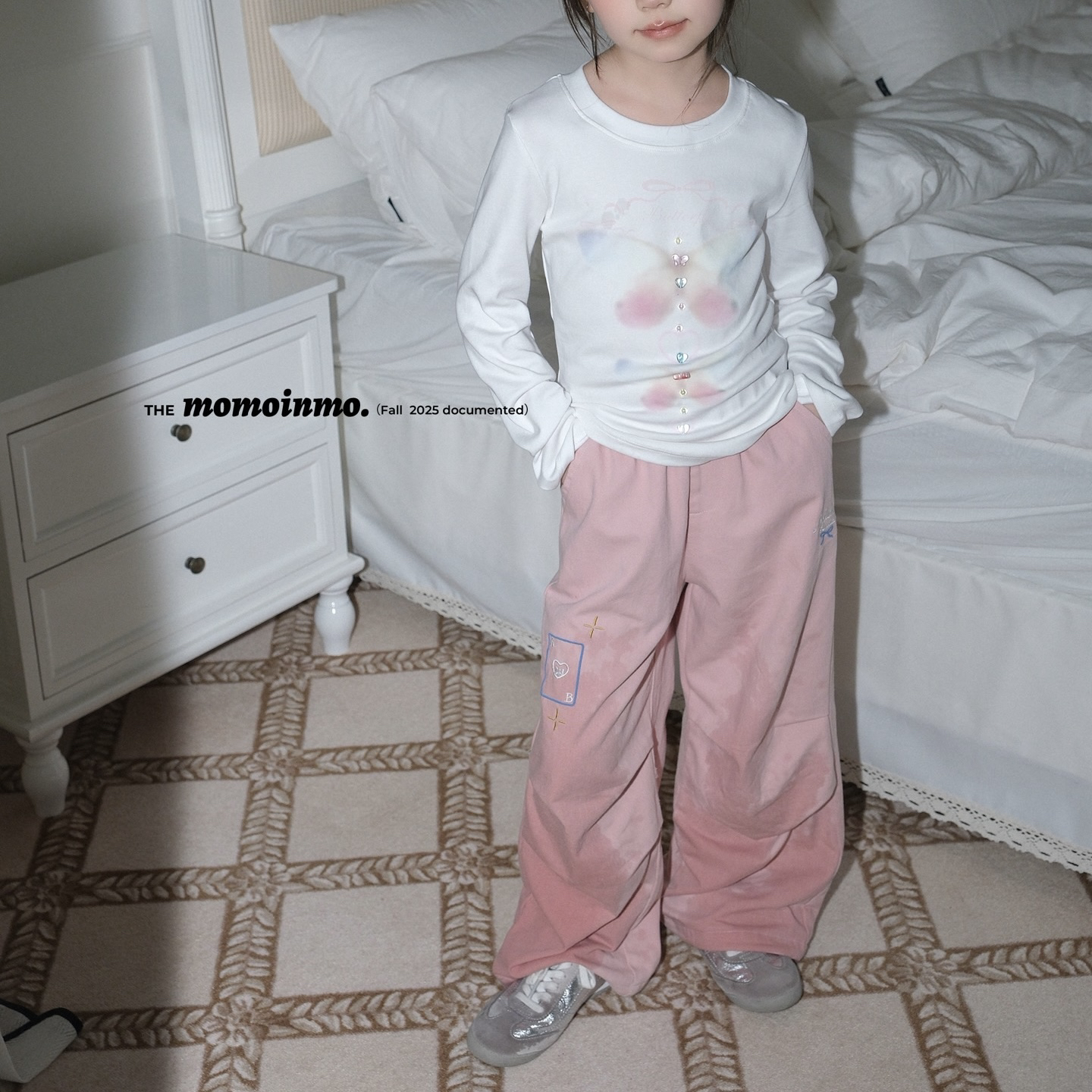 2512童装刺绣图案休闲裤