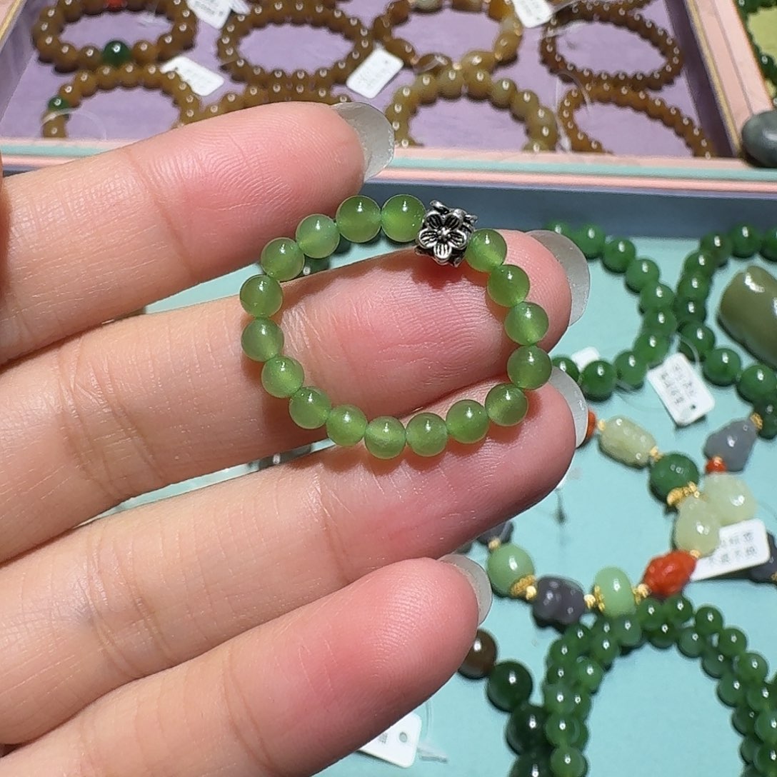 和田玉未镶嵌珠宝奇石