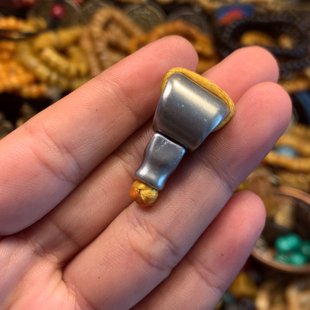 泥塑娘啦擦擦骰子