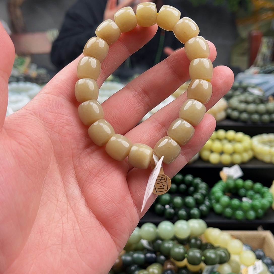 和田玉手串未镶嵌