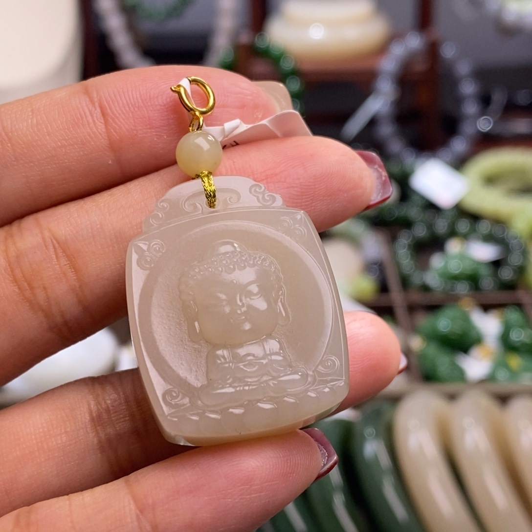 和田玉清货价老矿料藕粉金镶宝宝佛未镶嵌