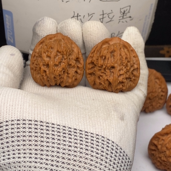 把件文玩核桃三角南疆石38