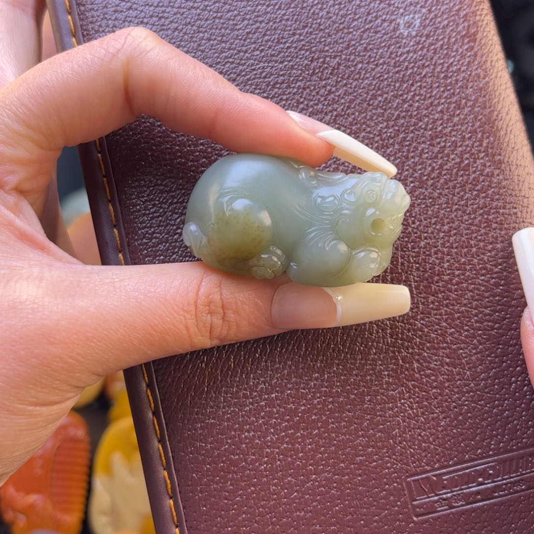 和田玉吊坠未镶嵌k*i