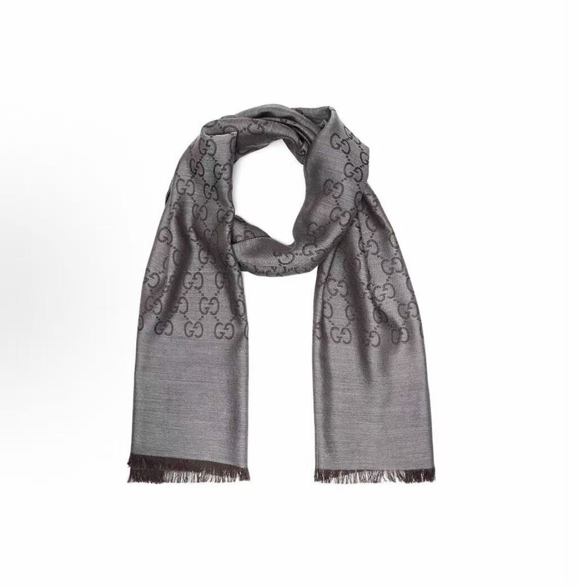 未使用 GUCCI/古驰 GUCCI 长款流苏 围巾