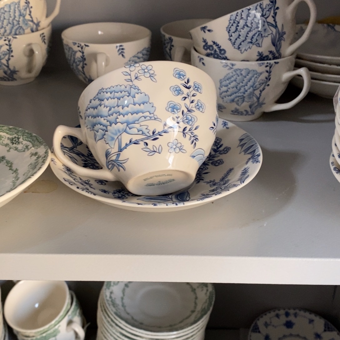 瓷微瑕铃兰咖啡杯碟