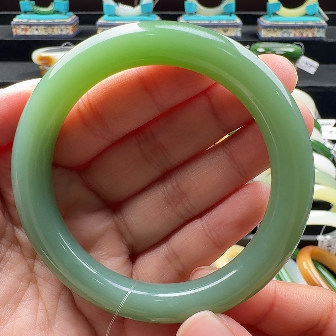 未镶嵌手镯和田玉55.3