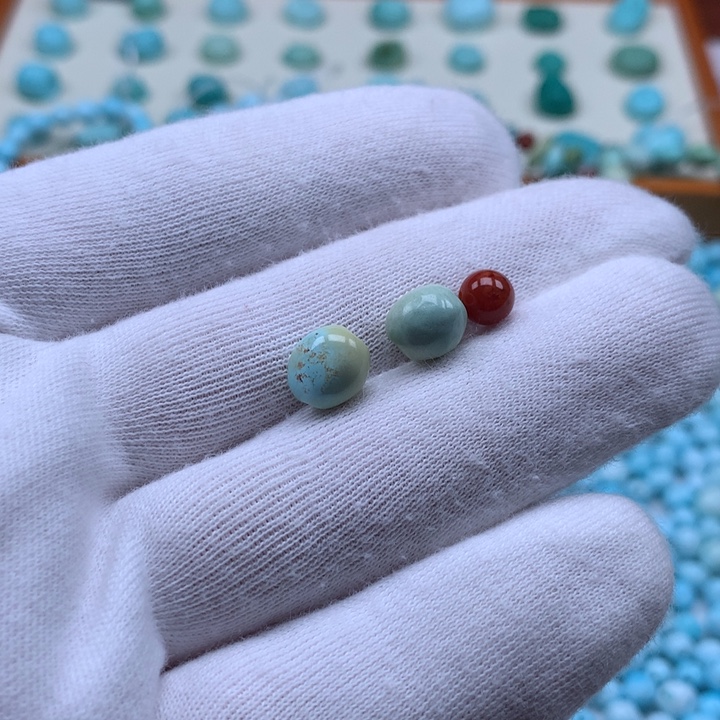 南红玛瑙未镶嵌珠宝奇石