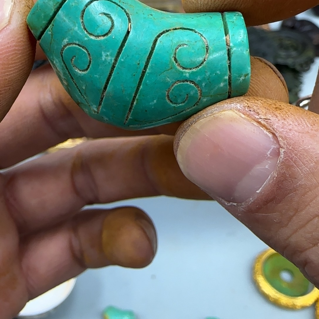 未镶嵌和田玉（糖玉）珠宝奇石