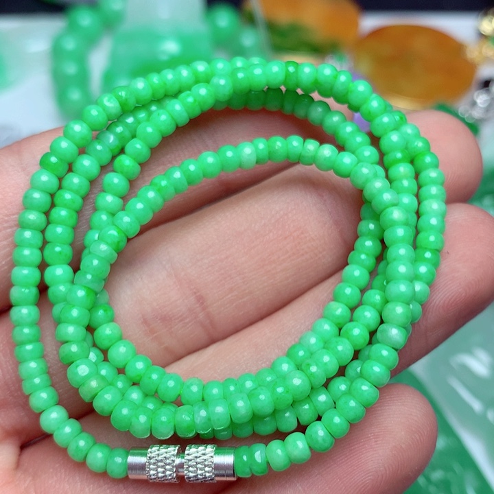 翡翠毛衣链未镶嵌