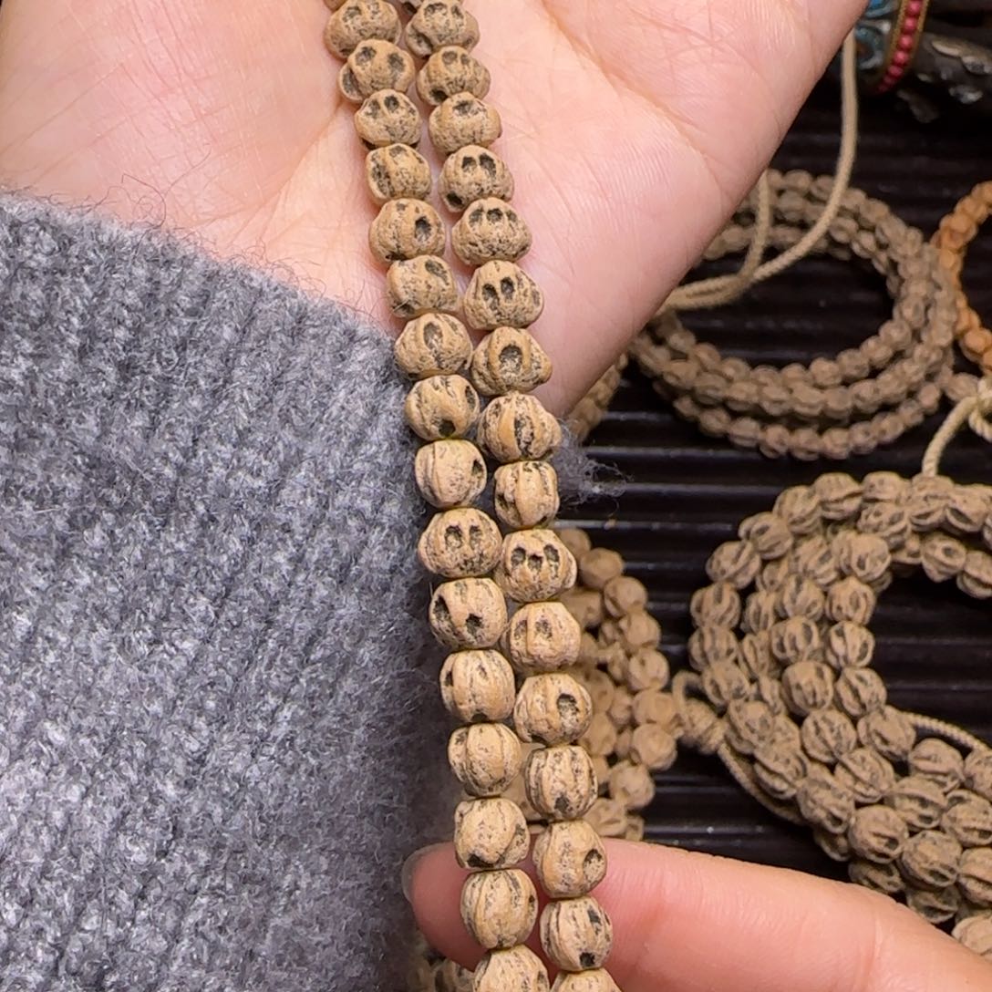 柏香籽/百香籽吊坠找****子