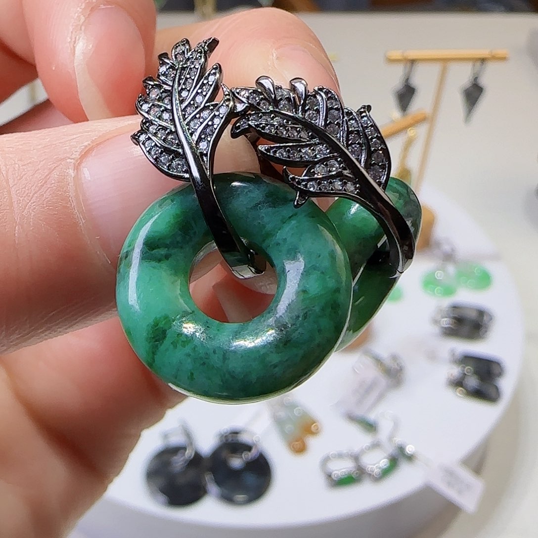 翡翠耳饰银S925镶嵌天然缅甸a货翡翠