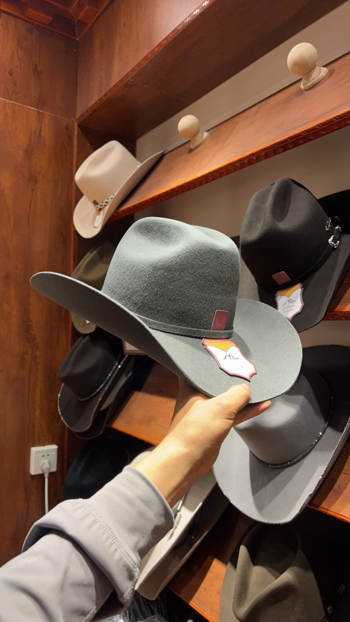 岗坚巴帽业西部牛仔切边款私人订制