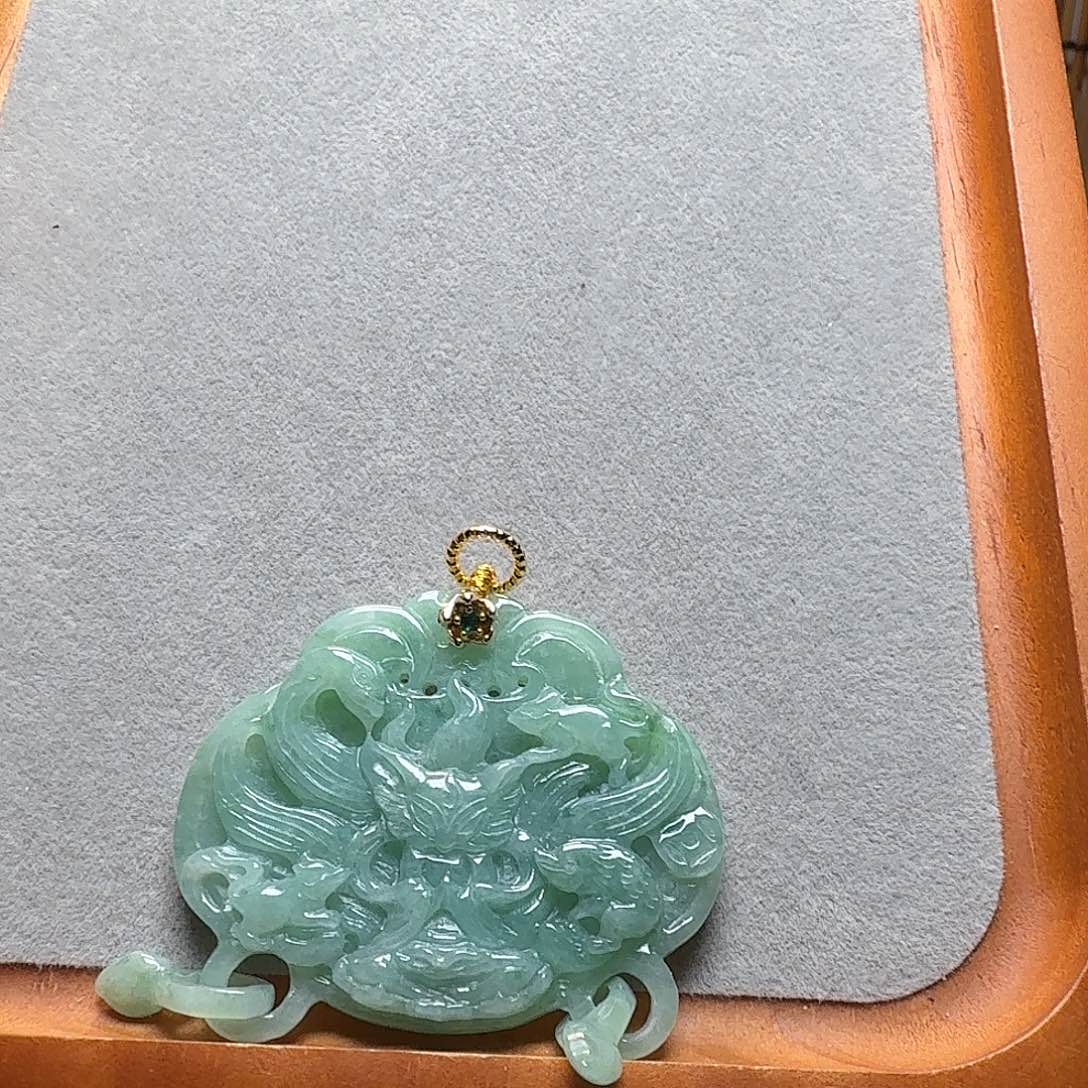 吊坠(赠链)未镶嵌翡翠