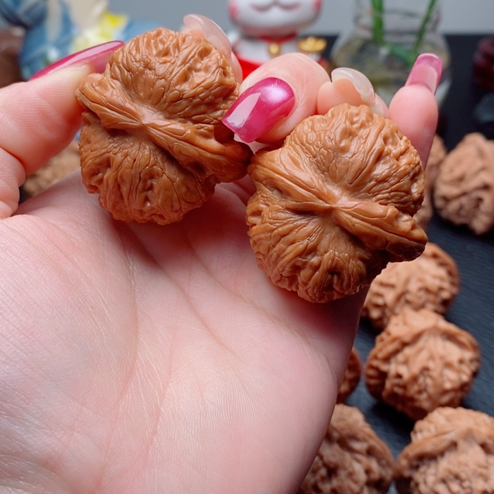 文玩核桃把件元宝40