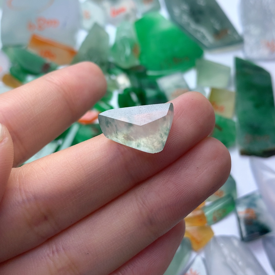 定制翡翠未镶嵌缅甸翡翠原石