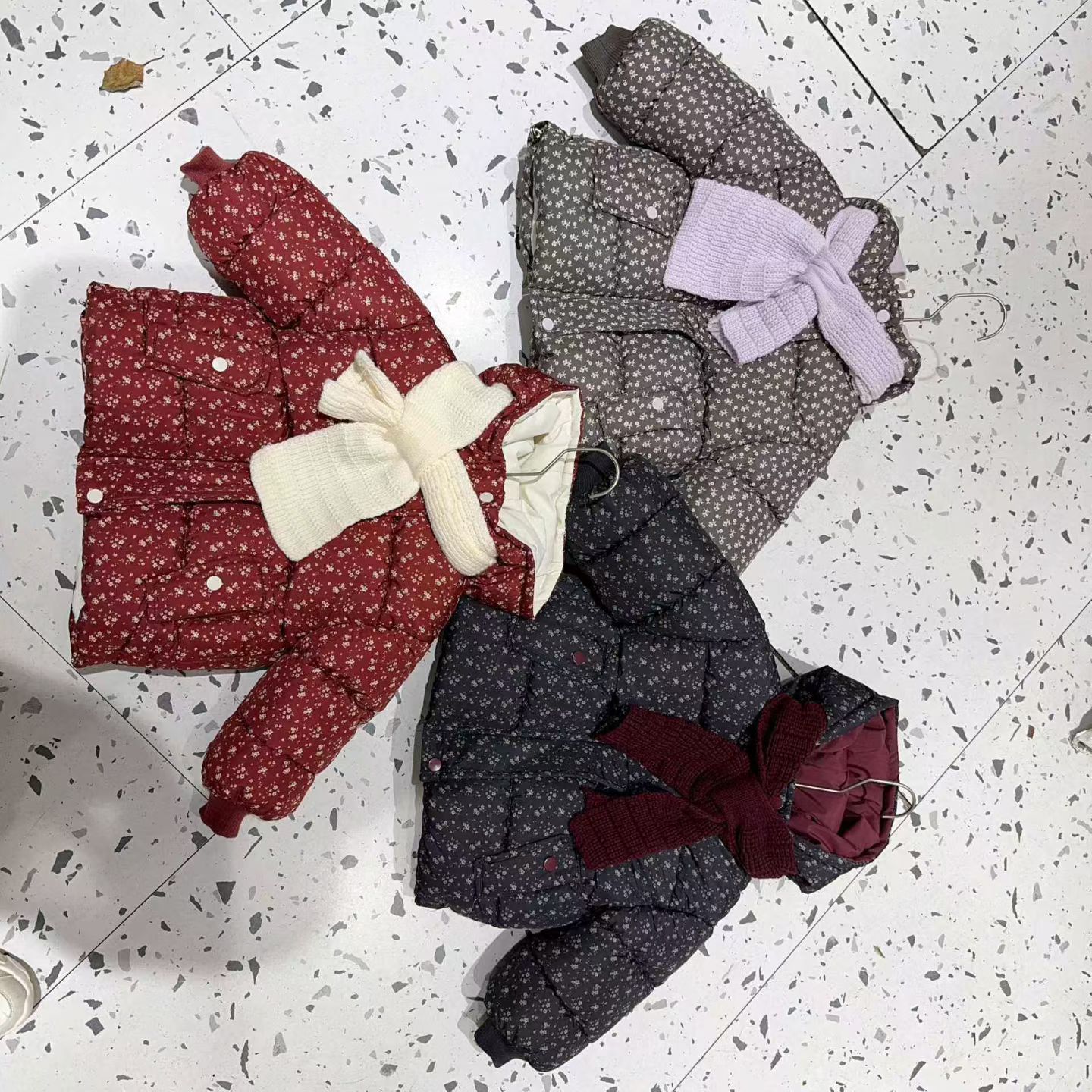 女童连帽碎花加绒加厚洋气棉袄外套