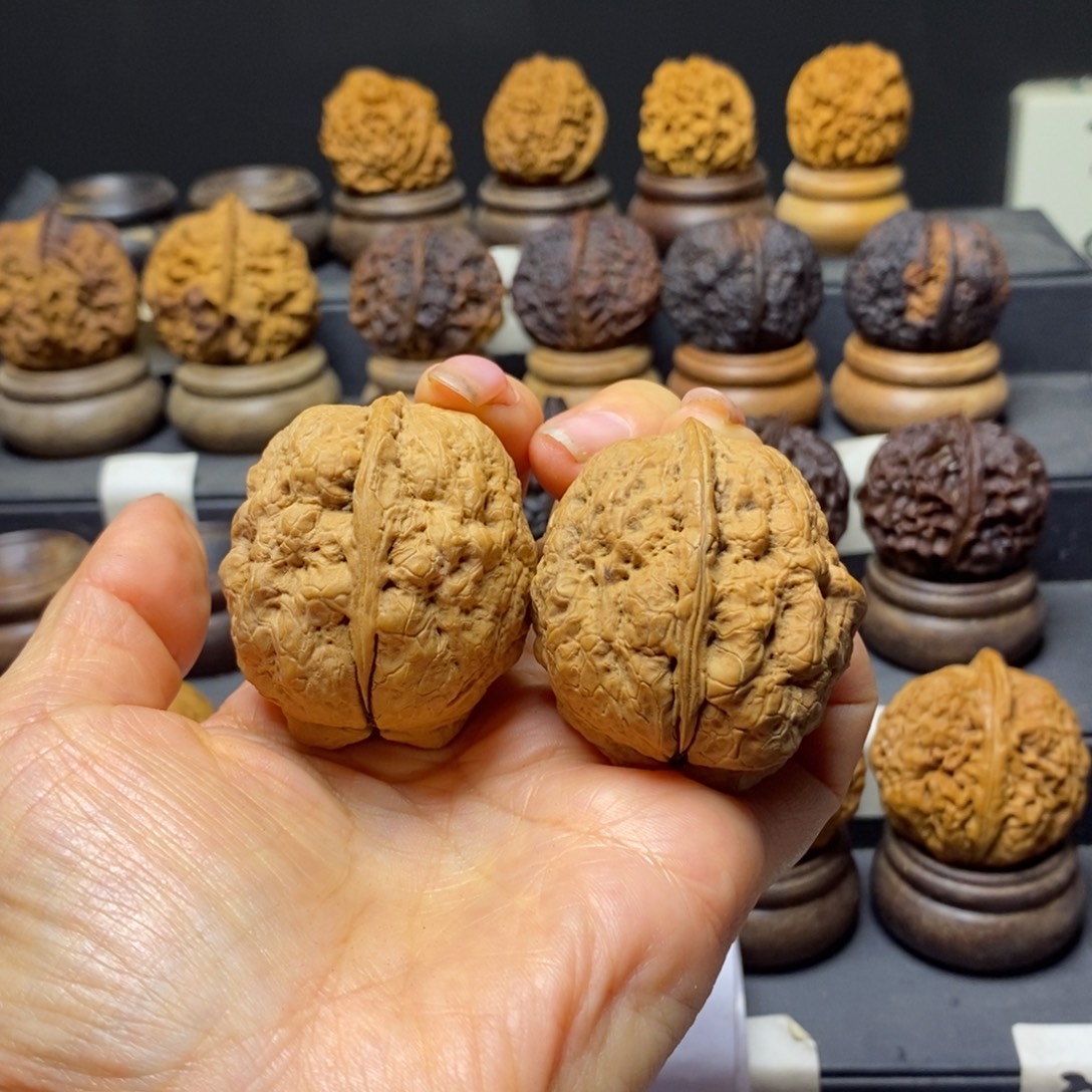 文玩核桃吊坠如来40