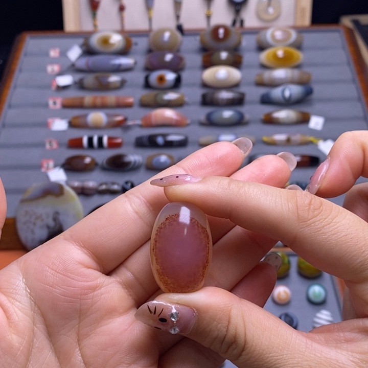 玛瑙/玉髓未镶嵌颈饰