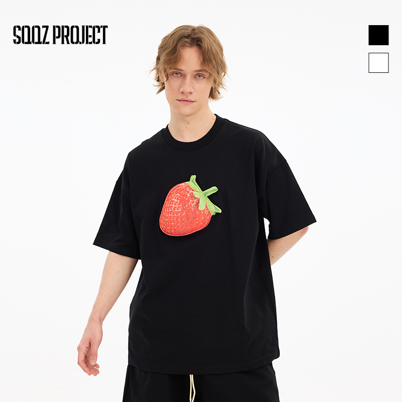 SQQZ PROJECT春夏新款300G立体草莓数码印花圆领短袖T恤情侣同款