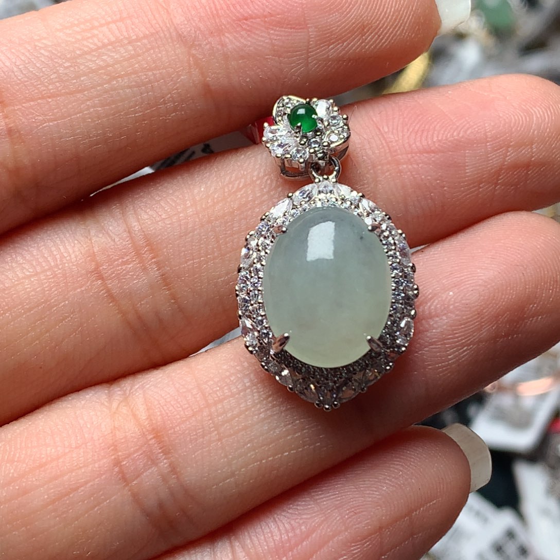 翡翠戒指银S925镶嵌天然翡翠吊坠