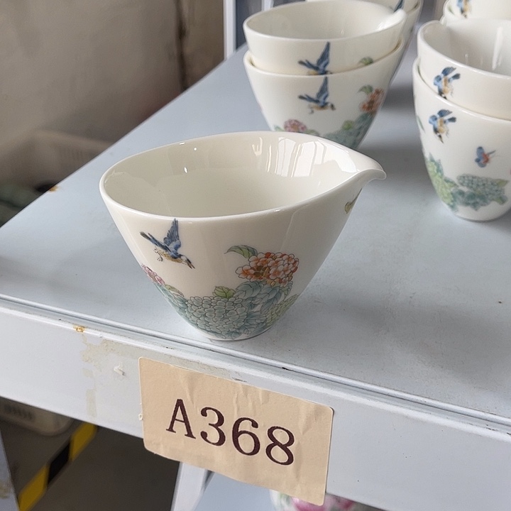 福利待遇多多哦哦哦哦