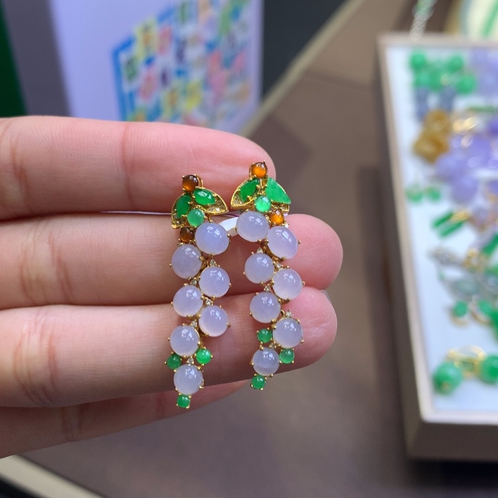 翡翠18K金镶嵌颈饰翡翠