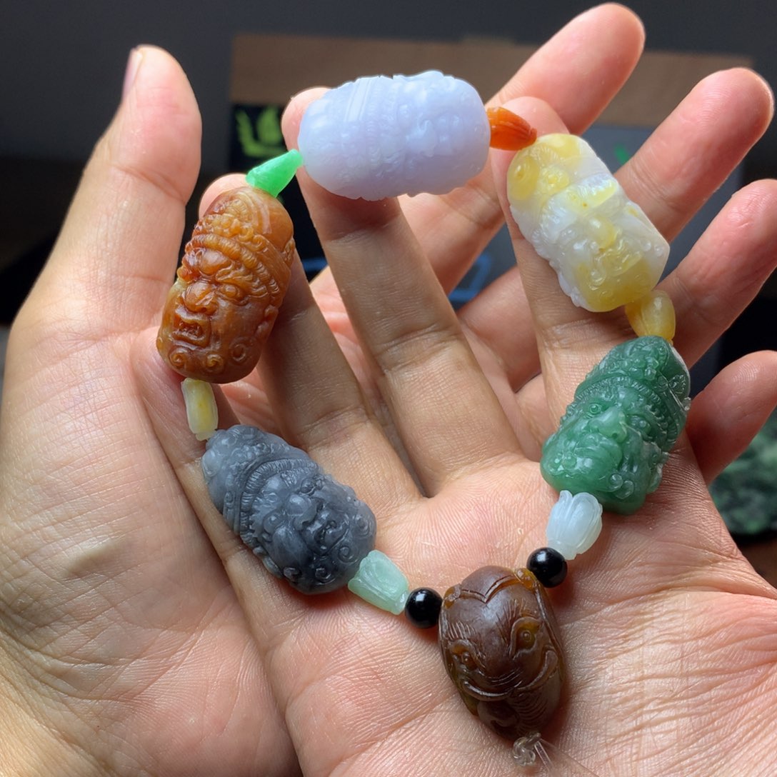 定制翡翠未镶嵌不**默翡翠