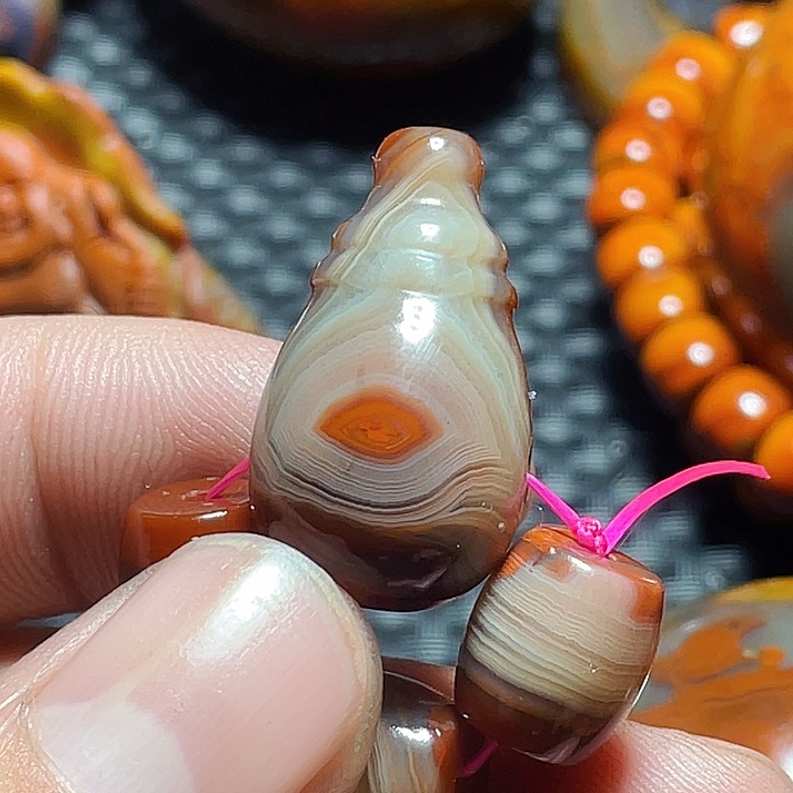 玛瑙/玉髓玛瑙未镶嵌赖*洋