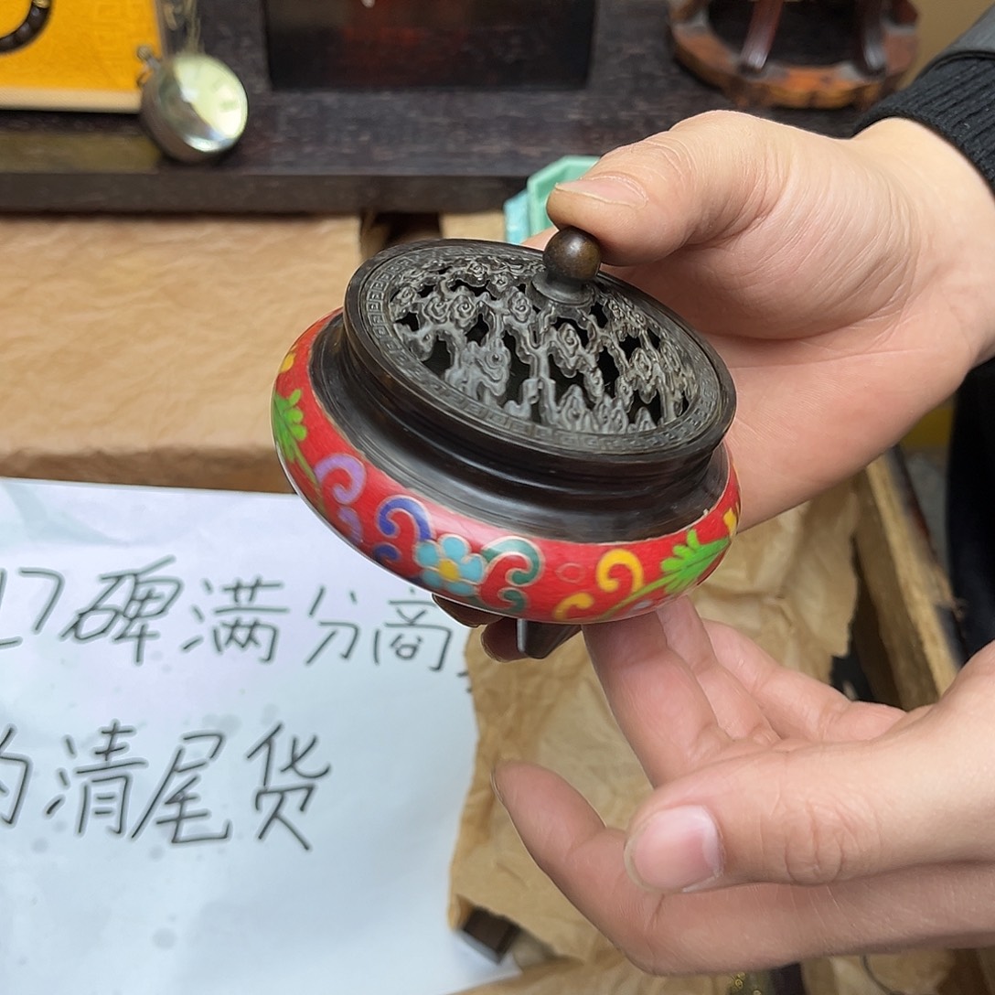 大叶紫檀（黑酸枝木类）