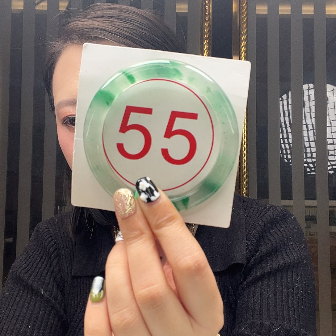 未镶嵌手镯石英质玉