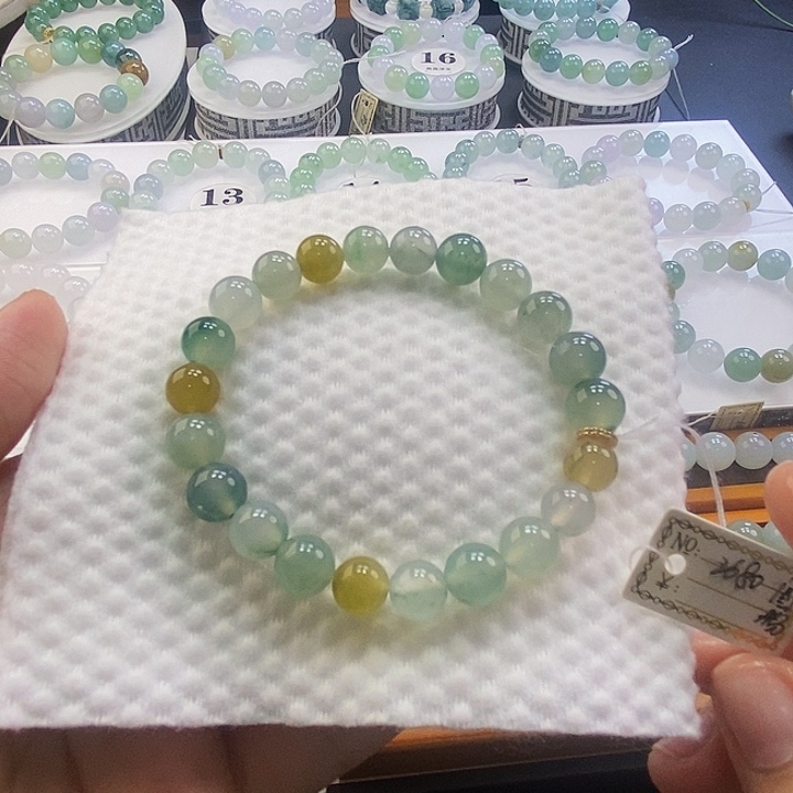 定制翡翠未镶嵌翡翠卡8