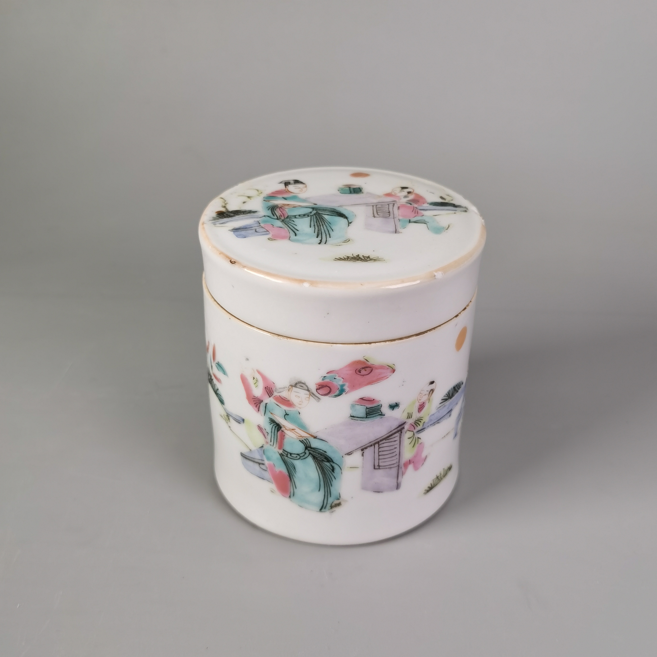 SCS16343晚清粉彩人物盖缸/四川省文物总店