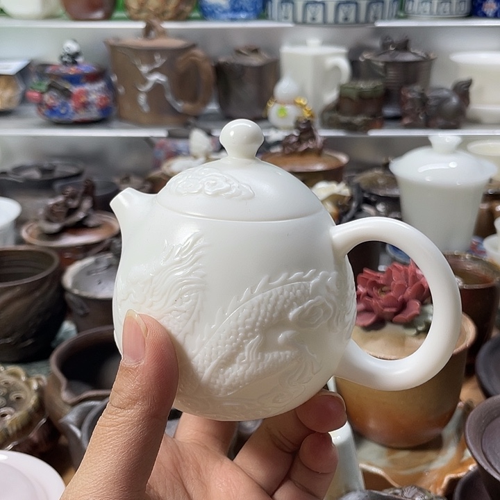 斌***陶瓷制品及陶瓷艺术品