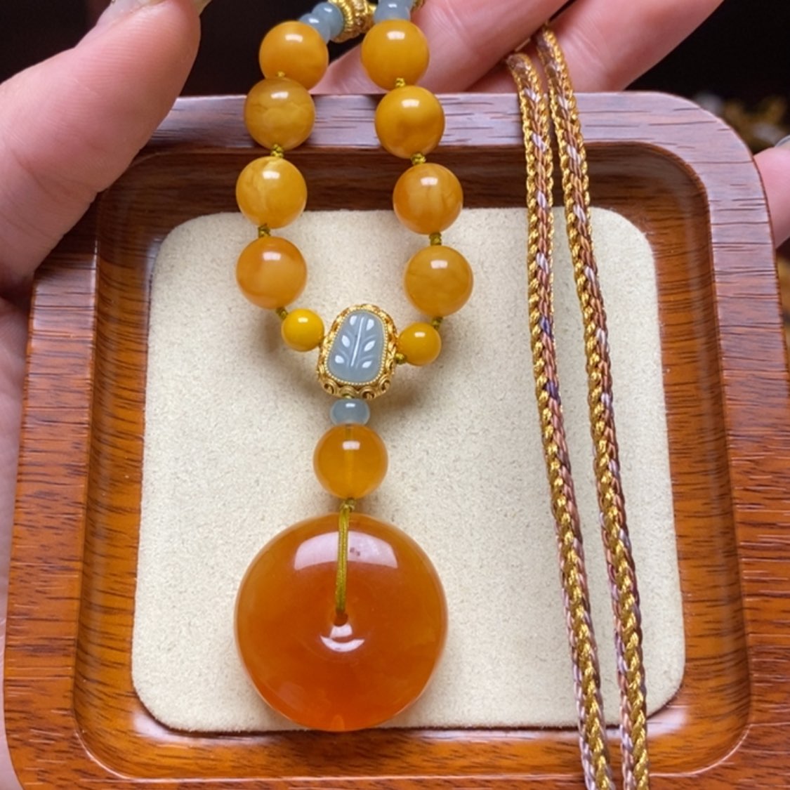 【闪购商品】蜜蜡颈饰未镶嵌项链