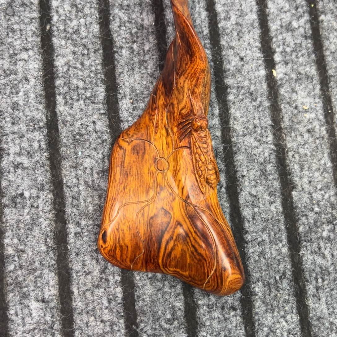 ，***津黄花梨摆件手工制作