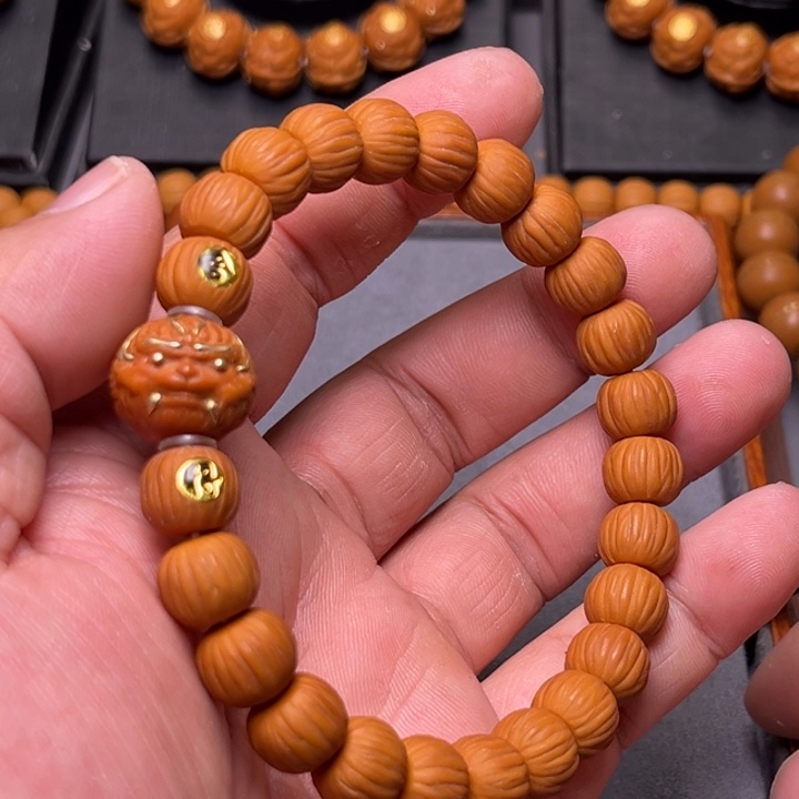 吊坠猴头核桃土豪911