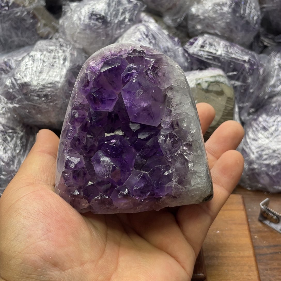 水晶大型摆件（非配饰）未镶嵌