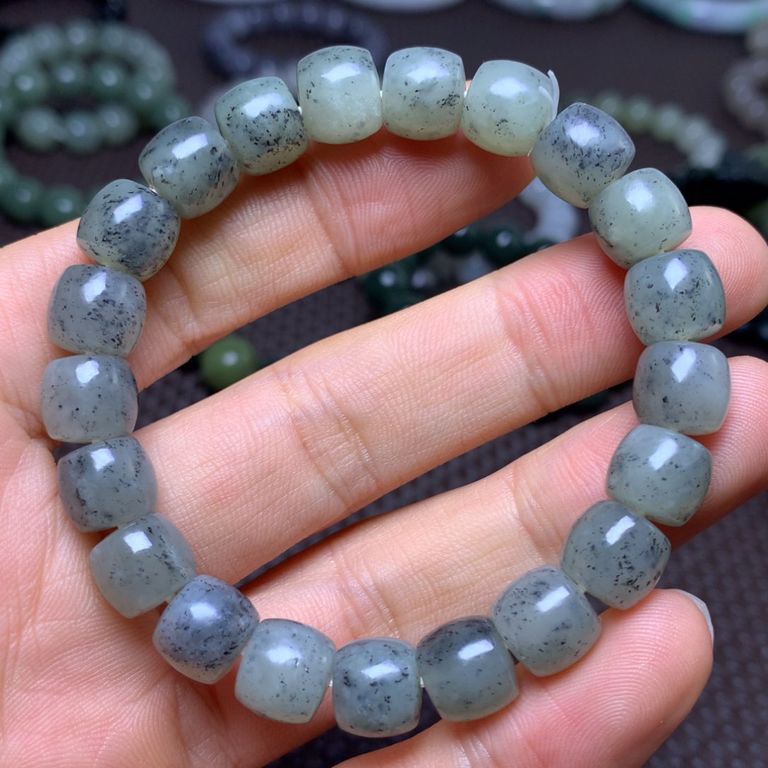 未镶嵌手串和田玉10