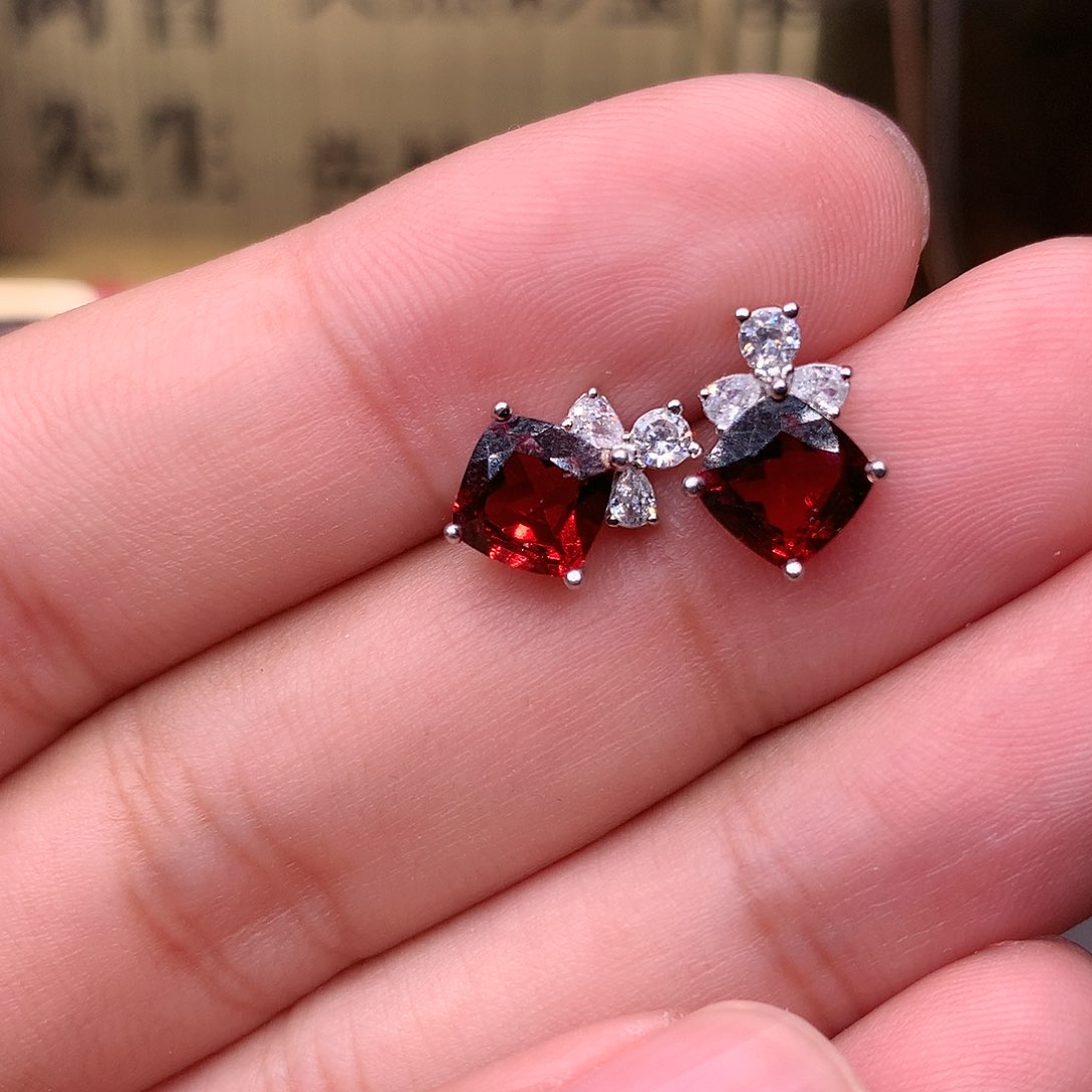 石榴石耳饰银S925镶嵌