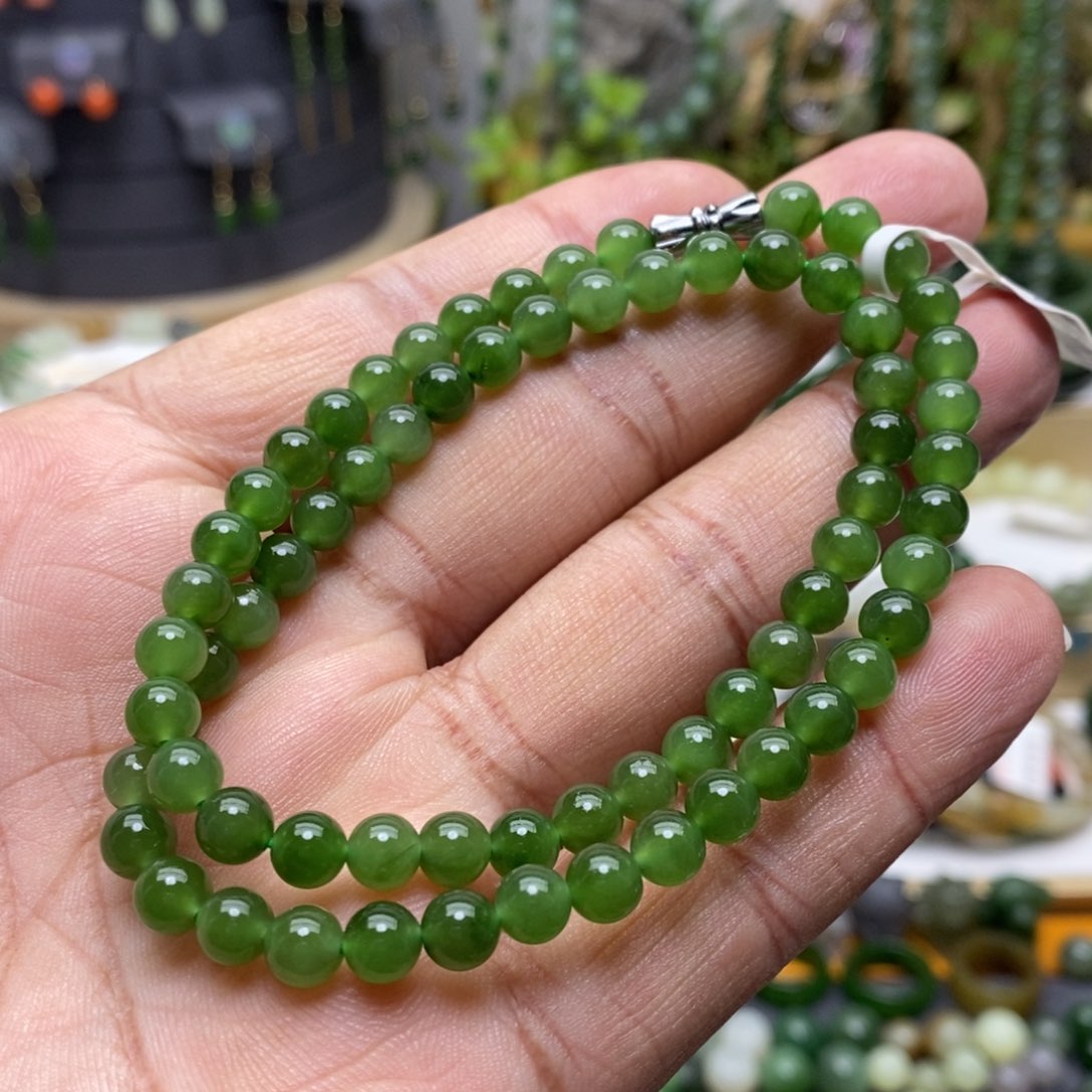 和田玉（碧玉）颈饰未镶嵌76