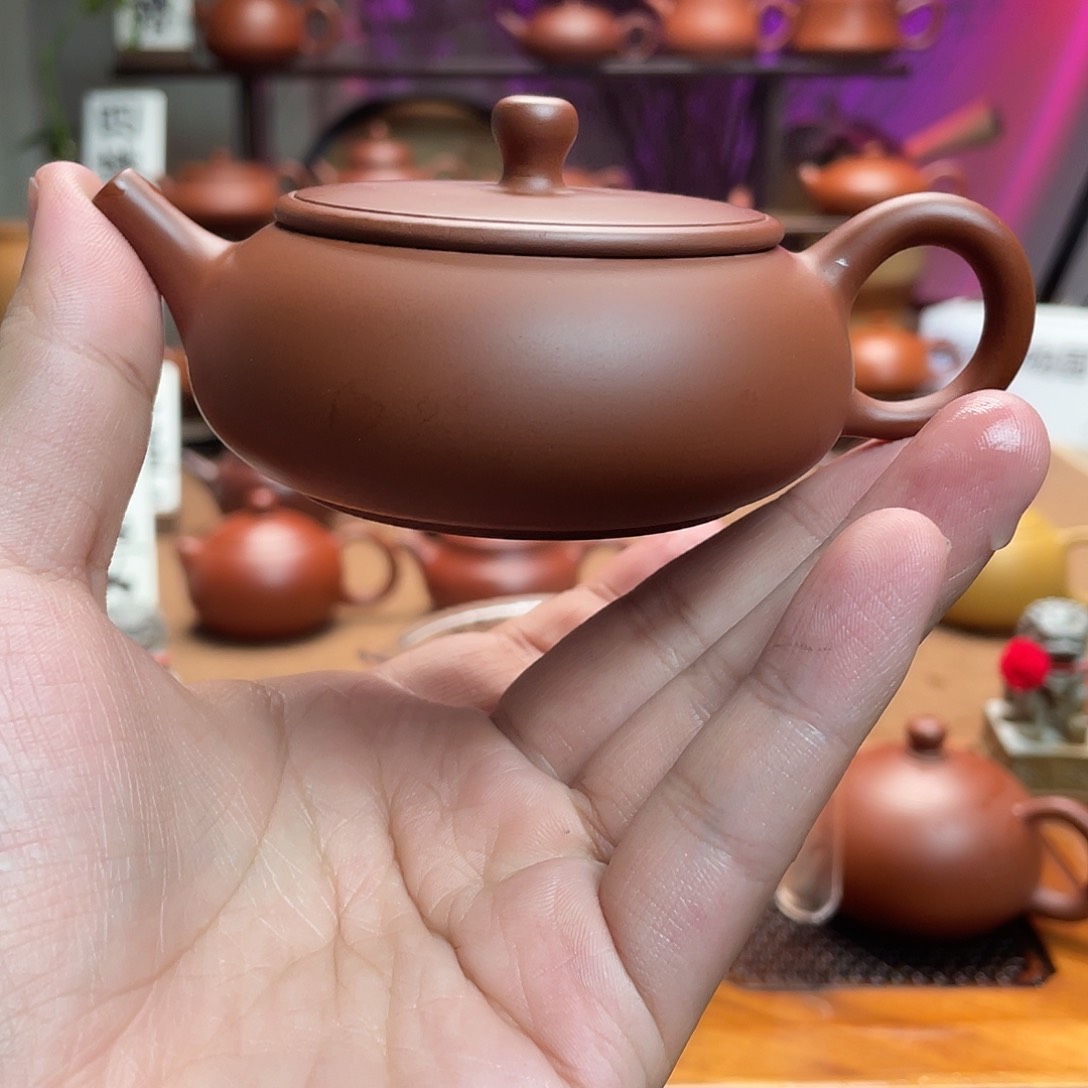 紫砂茶壶陈腐老朱泥广源