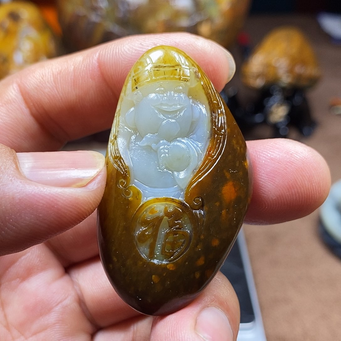 和田玉未镶嵌挂件