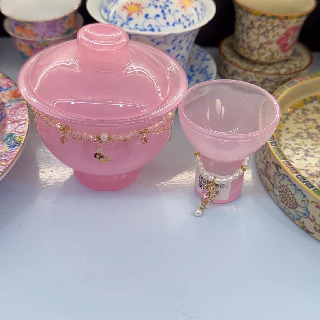 这些盖碗真好看！！！